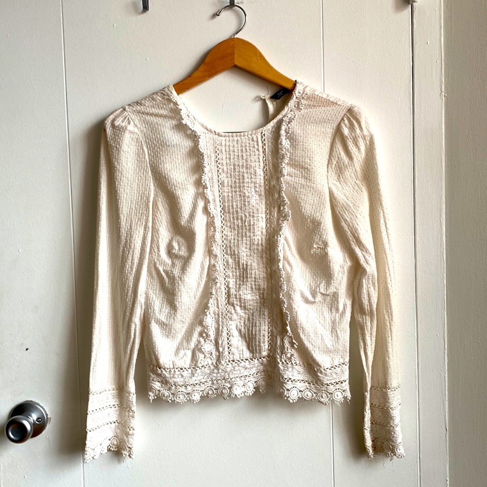 Zara women’s white ethereal cottage core blouse size S